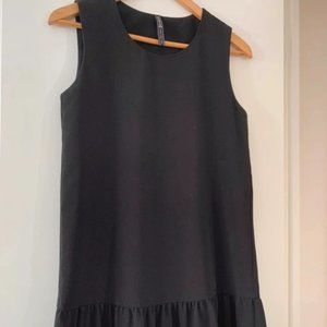 Black dress with ruffle
